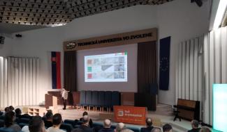 Deň drevostavieb 2026 na TU vo Zvolene prilákal stovky odborníkov z praxe