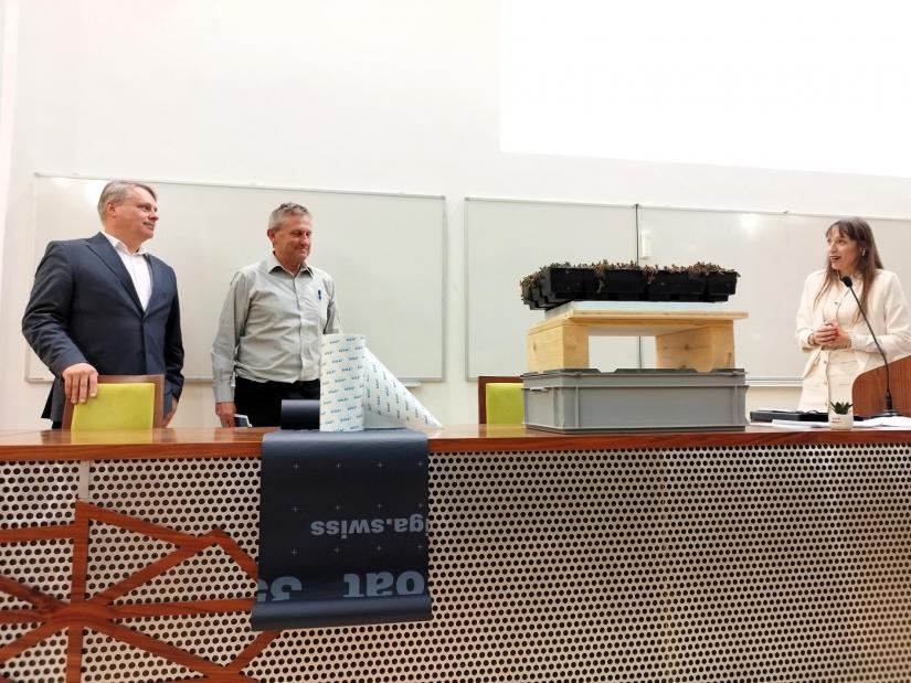 Odborná prednáška: Ploché drevené strechy & Nová norma pre drevostavby