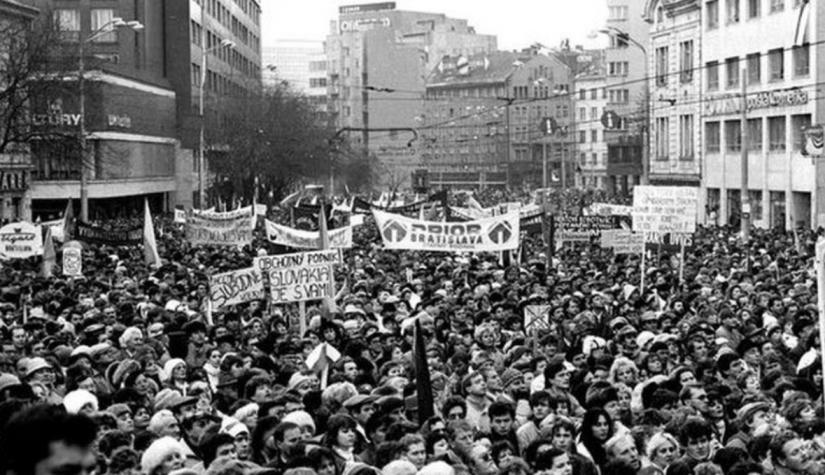 17. november – Deň boja za slobodu a demokraciu - foto